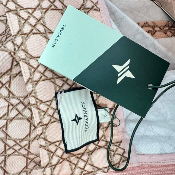 Tuckernuck NEW Petal Cane Brynn Geometric Pink Retro Pleated Midi Skirt Size 6 - Picture 11 of 12